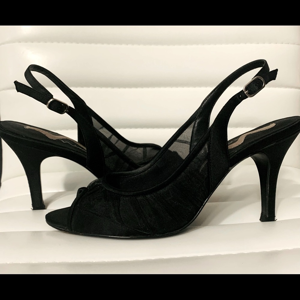 Nina~ Black high heel